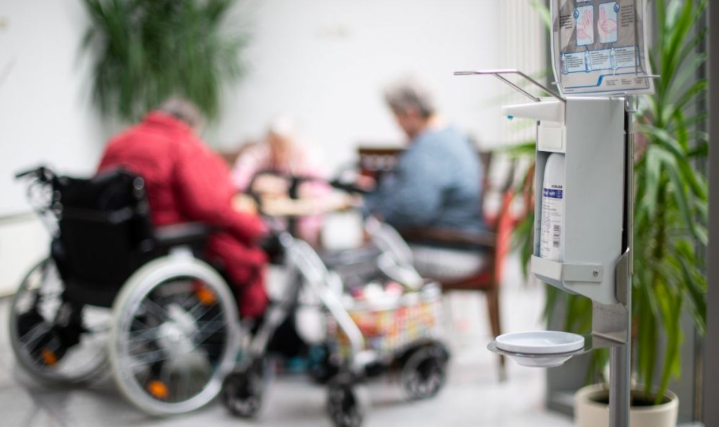 patients long term care homes